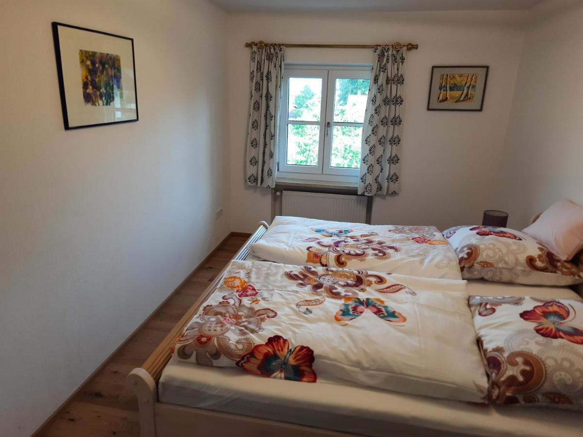 Ferienwohnung Fenzl 림스팅 외부 사진