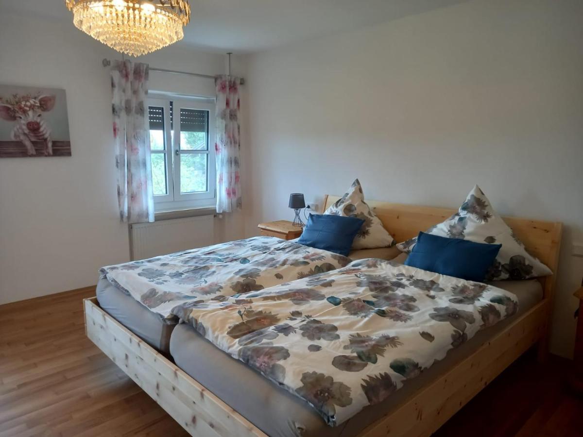 Ferienwohnung Fenzl 림스팅 외부 사진